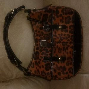 Dooney Bourke handbag. Excellent condition.